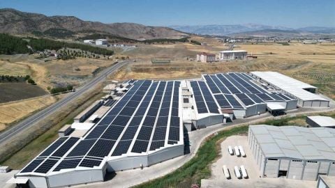 CW Enerji’den Sanayiye Yeşil Enerji Desteği